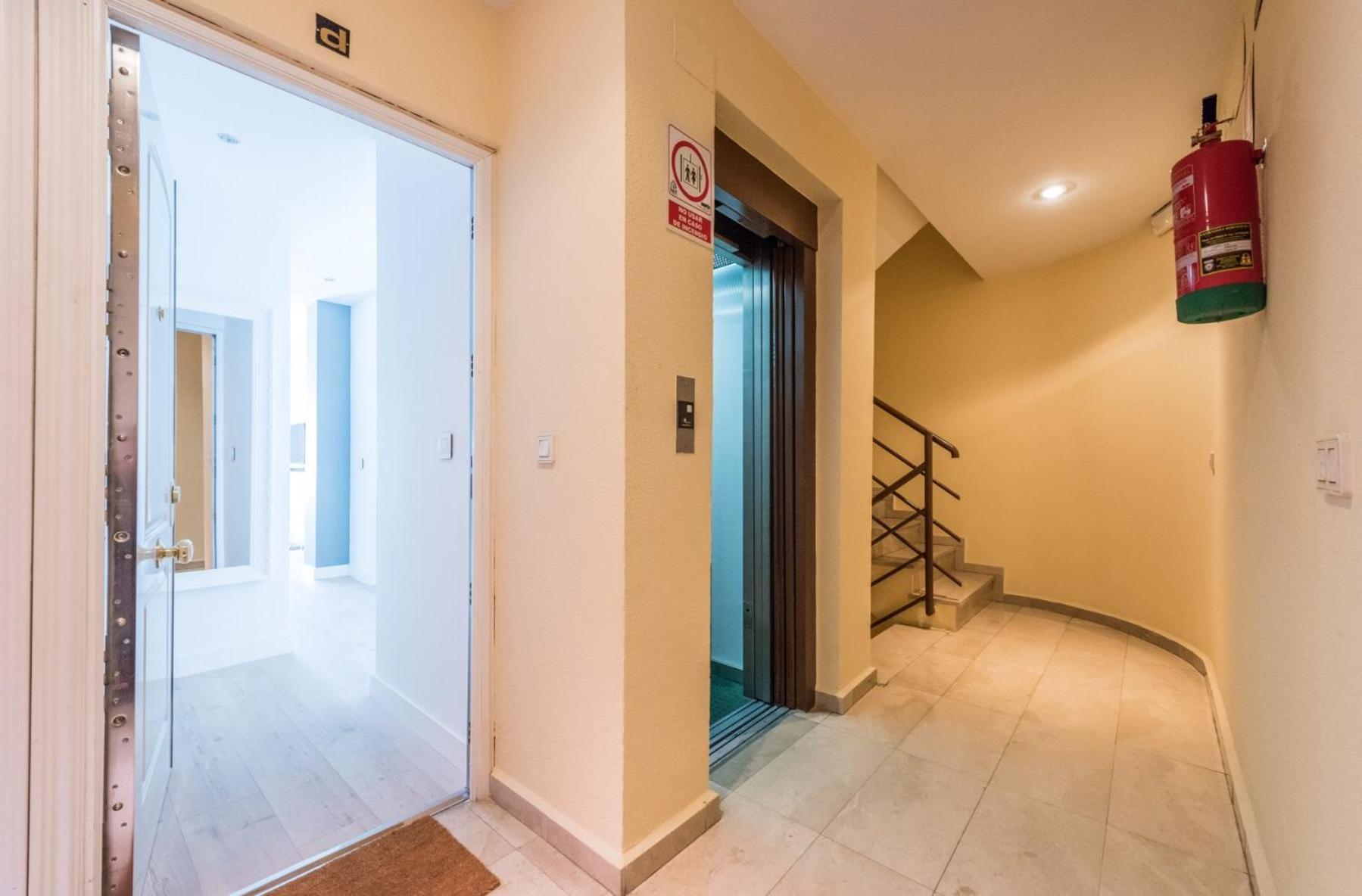 Chueca Suites Madrid Eksteriør bilde